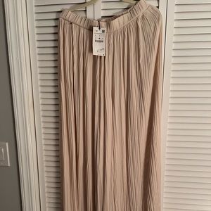 NWT Zara Cream Pleated Palazzo Pants Size L